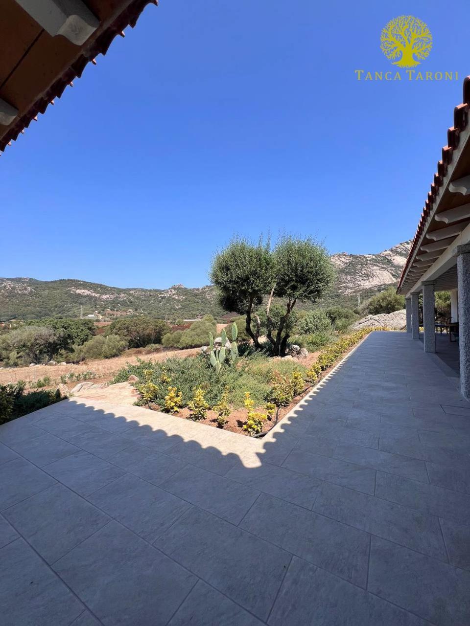 Agriturismo Bed And Breakfast Tanca Taroni Telti Bagian luar foto