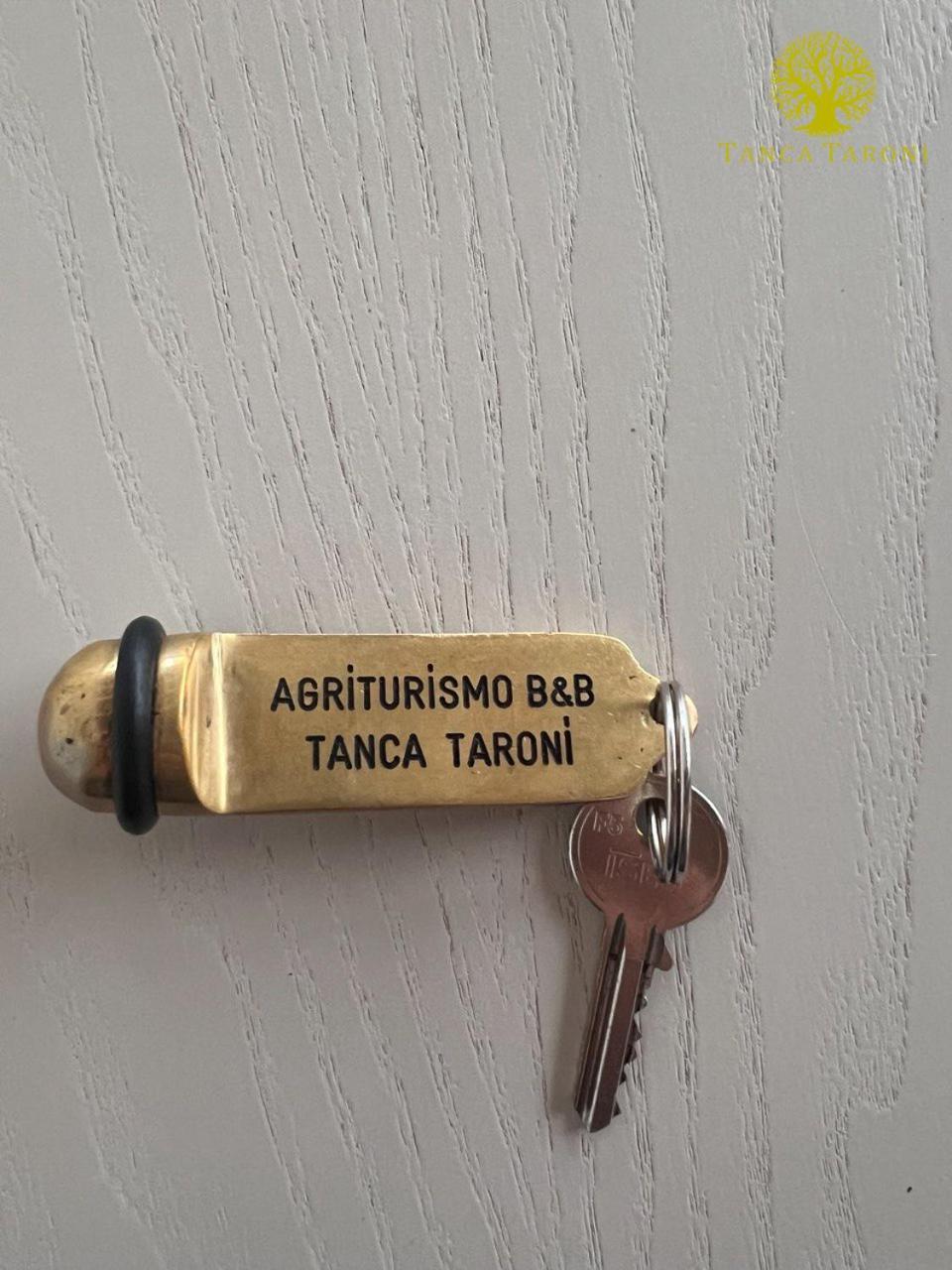 Agriturismo Bed And Breakfast Tanca Taroni Telti Bagian luar foto